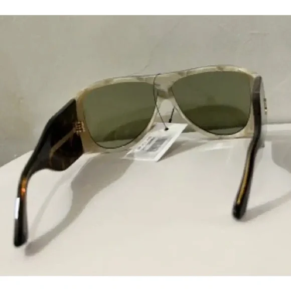 Gucci rectangle frame oversized sunglasses
